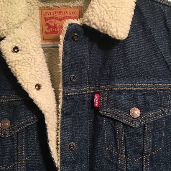 Levi’s Sherpa Jean Jacket - Picture 4 of 4
